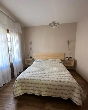 Gabriella 3*