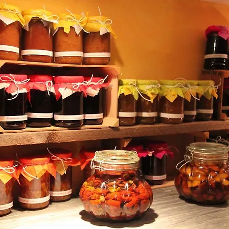 Gabriella מלון 3*