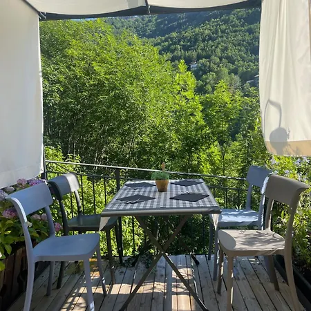 Gabriella מלון פנאנו